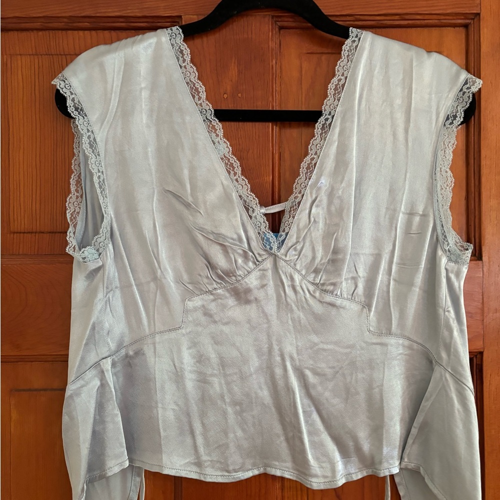 Vrg girl top